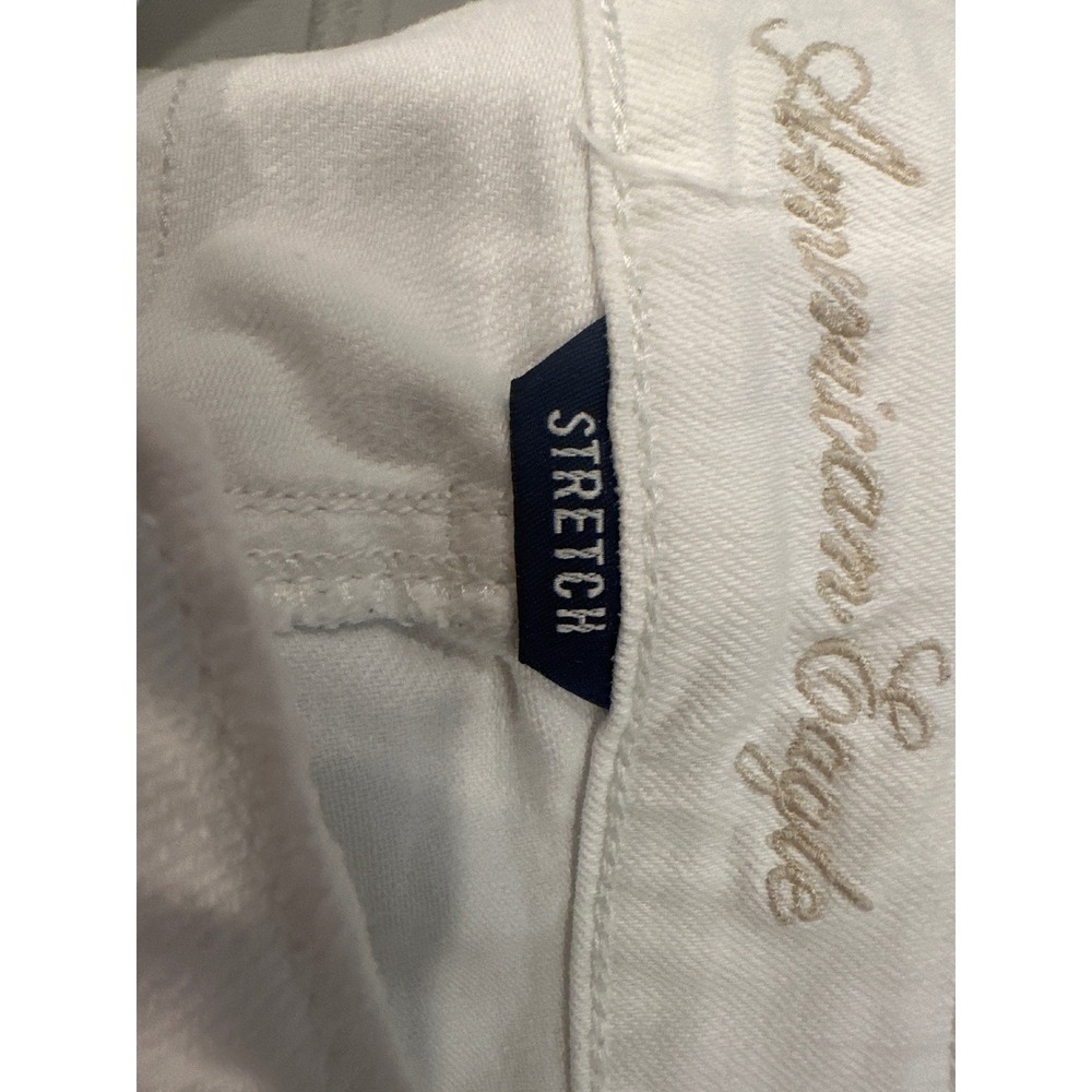 American Eagle White Denim Shorts Women's Size 10 Frayed Hem Stretch Casual - Picture 6 of 7